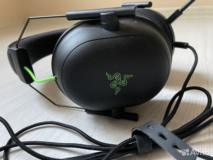 Игровые наушники razer blackshark v2