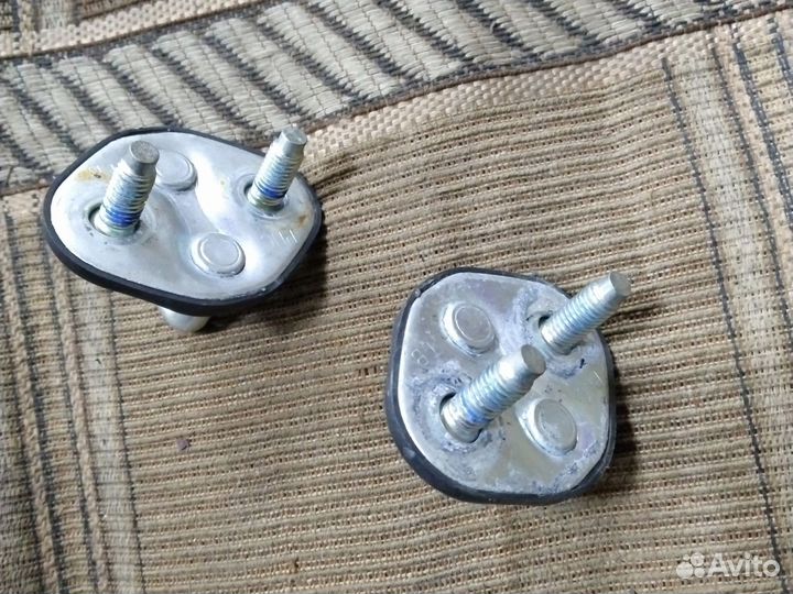 Ответная часть замка двери Киа Рио 3