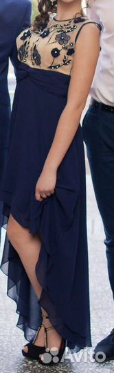 Вечернее платье