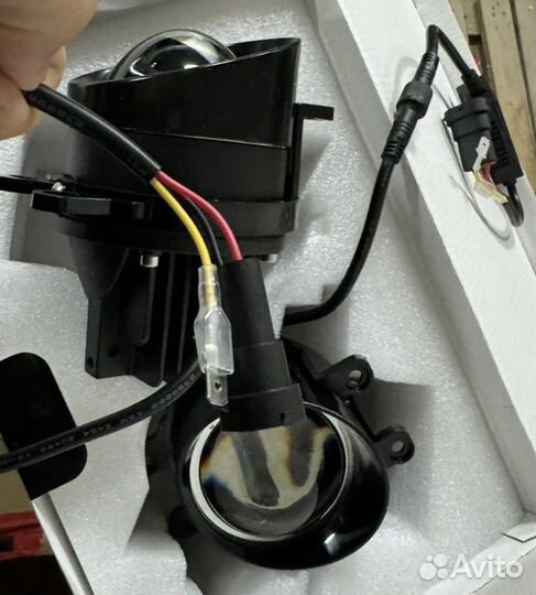 Противотуманные фары Bi-led Toyota