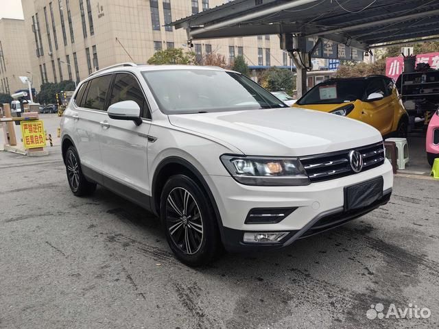 Volkswagen Tiguan 2.0 AMT, 2021, 38 600 км