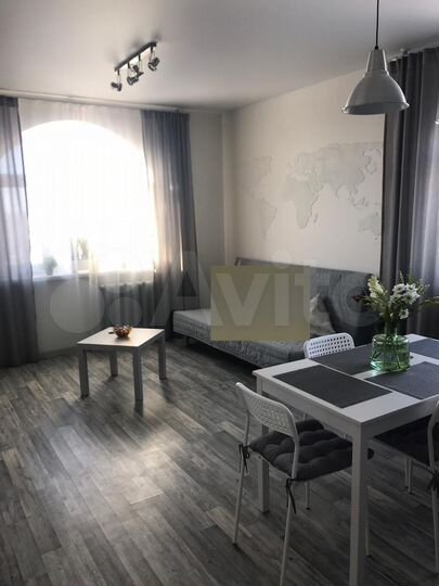 2-к. квартира, 57 м², 14/17 эт.