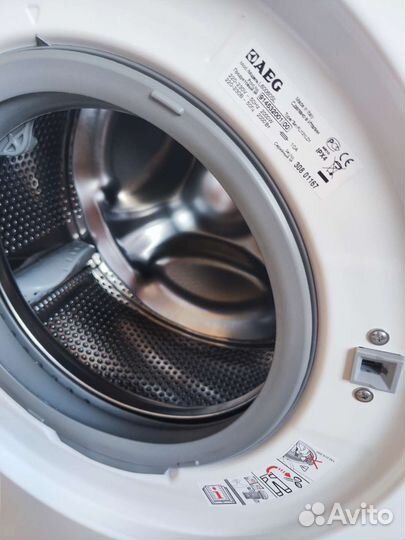 Стиральная машина AEG, узкая, сборка Италия