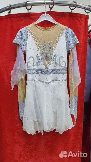 Платье для фигурного катания