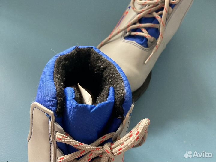 Ботинки лыжные размер 35 б/у мало