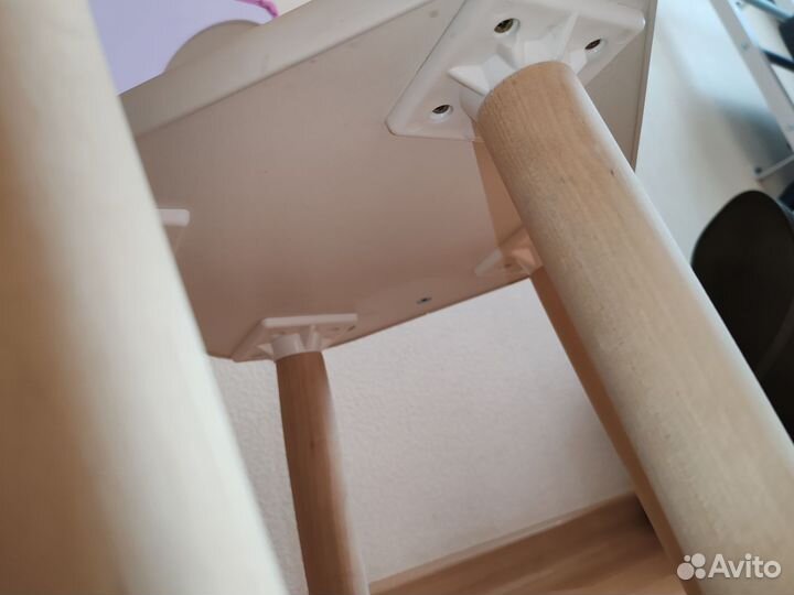 Детский стол и стул, доска магнитная