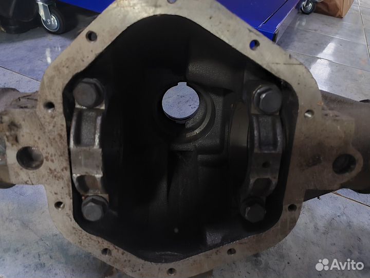 Картер заднего моста С кожухами полуосей (для А/М