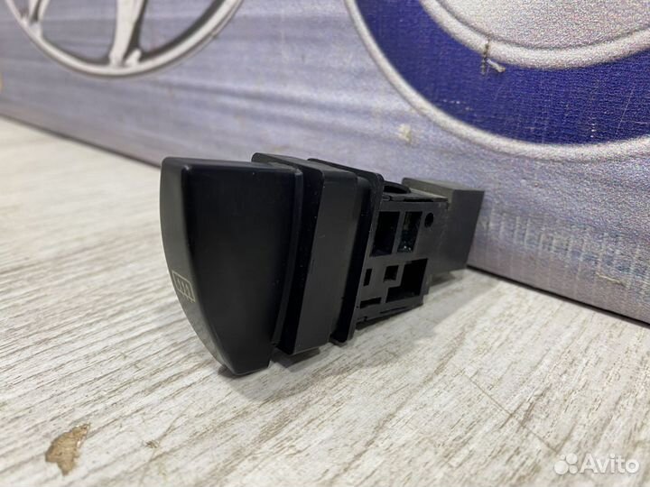 Кнопка обогрева заднего стекла geely CK otaka