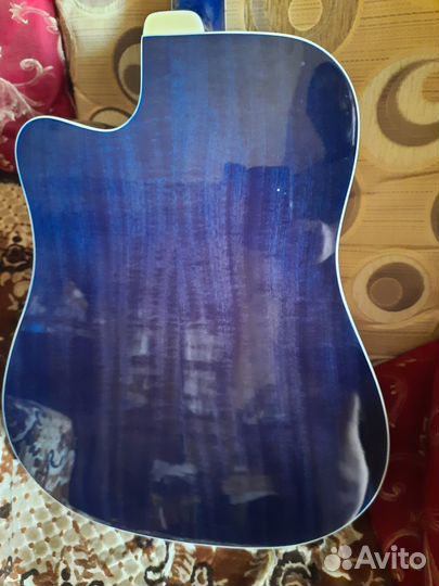 Гитара Legpap для странствий и застолья