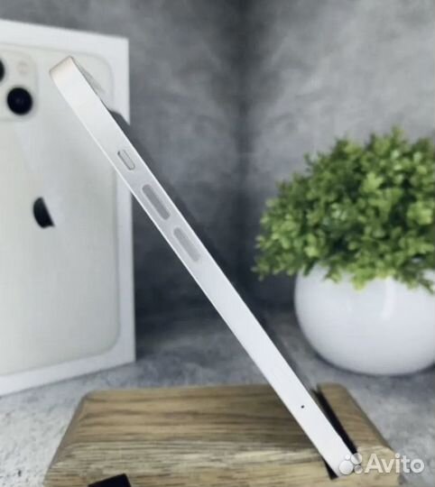 iPhone 13, 256 ГБ
