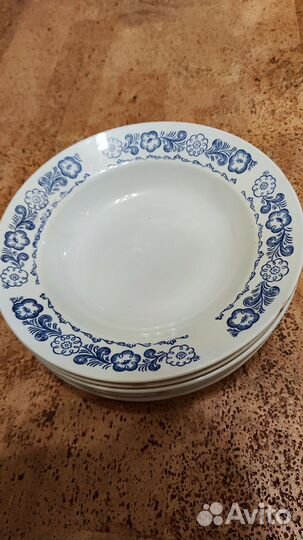 Тарелки суповые и десертные СССР