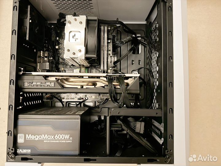 Корпус AeroCool Cylon mini white