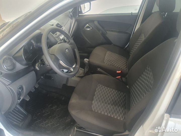 LADA Granta 1.6 МТ, 2023