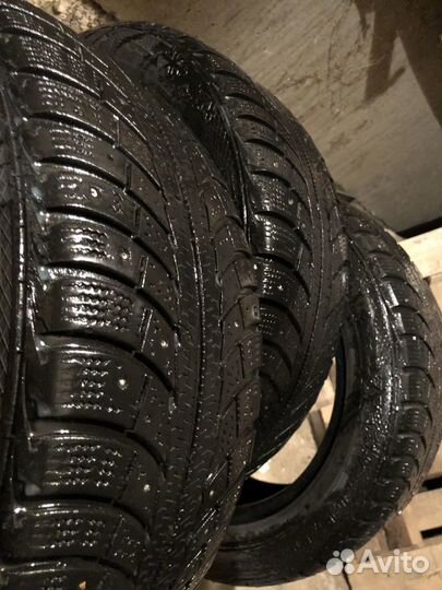 Gislaved Nord Frost V 205/55 R16 94T