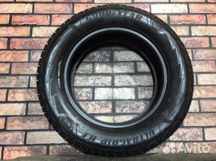 Goodyear UltraGrip Ice 225/65 R17