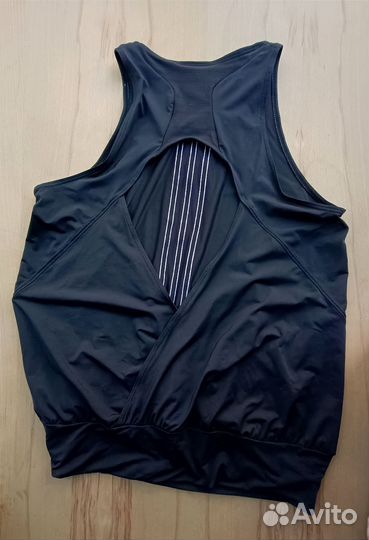 Топ спортивный женский Adidas размер 46