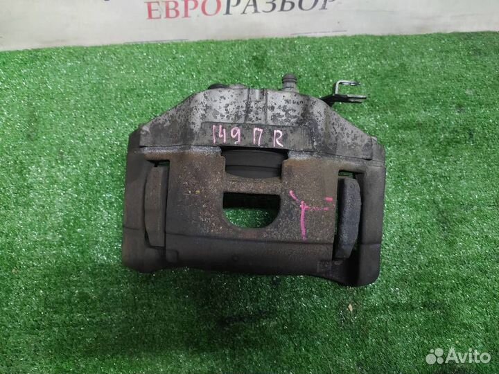 Суппорт передний правый Audi Allroad quattro 2005