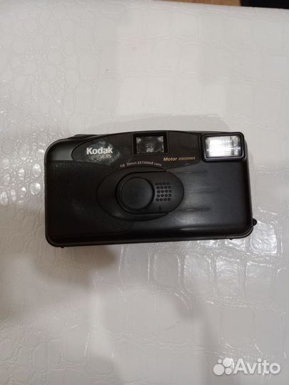 Компактный фотоаппарат