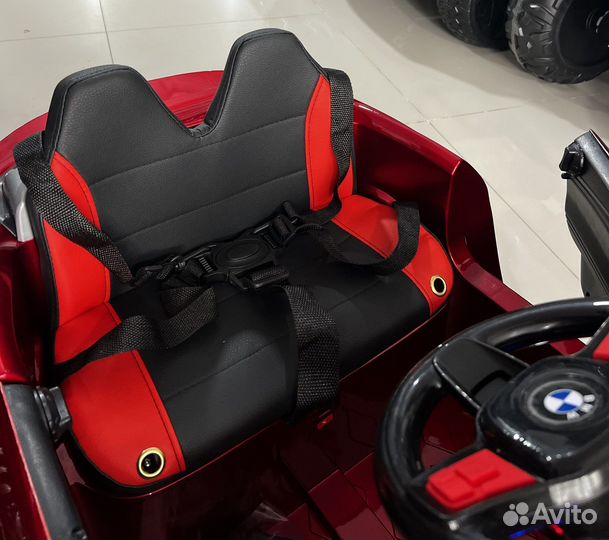 Детский электромобиль