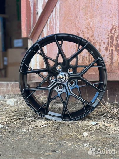 Диск литой Replica HRE FF10 R17 5*114.3 Black Matt