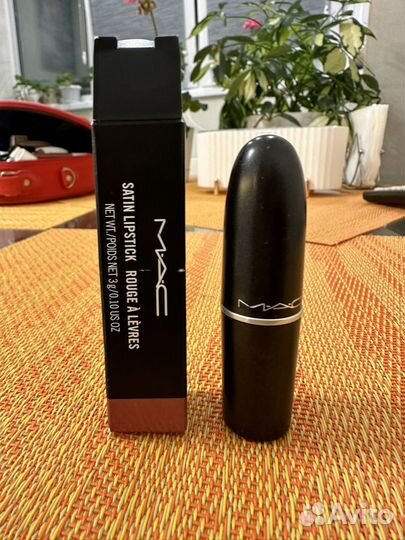 Губная помада MAC 802 satin lipstick (оригинал)