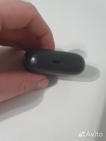 Наушники realme T300