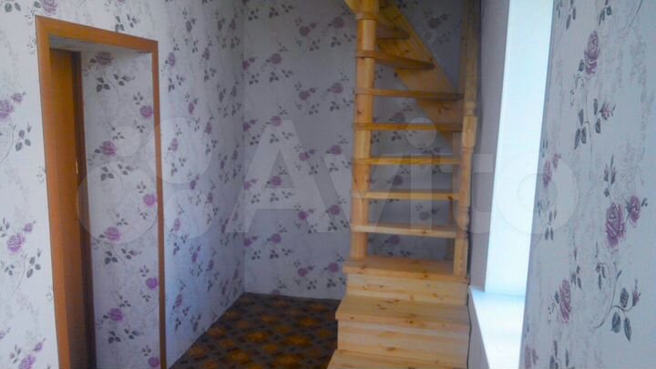 Коттедж 100 м² на участке 5 сот.