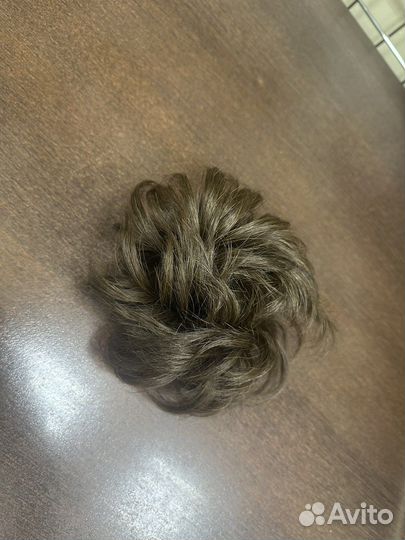 Резинка с натуральными волосами