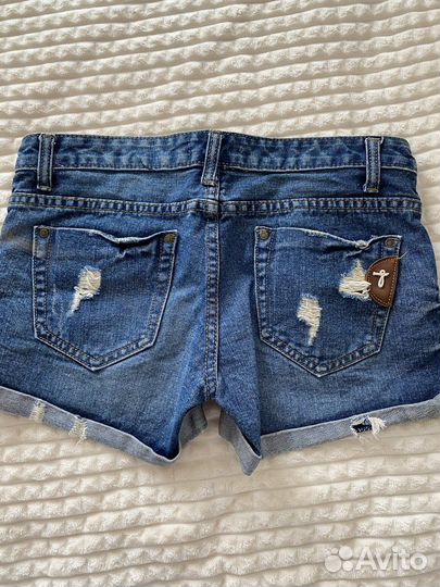 Шорты женские