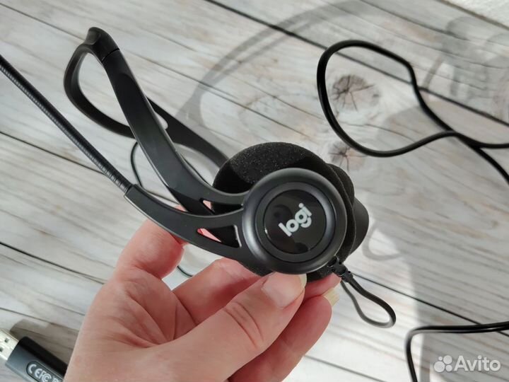 Гарнитура Logitech Stereo Headset 960