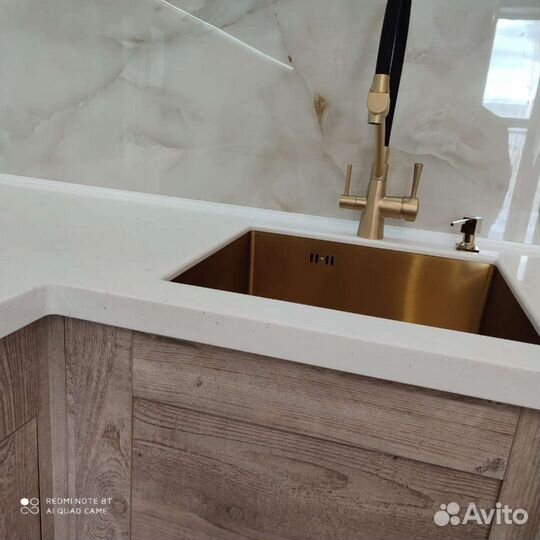 Столешница из искусственного камня для кухни