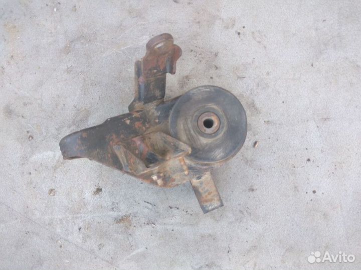 Опора МКПП для Mazda 626 (GE) 1992-1997