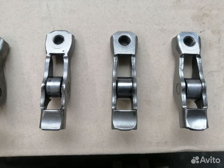 Распредвал Mitsubishi 4d56