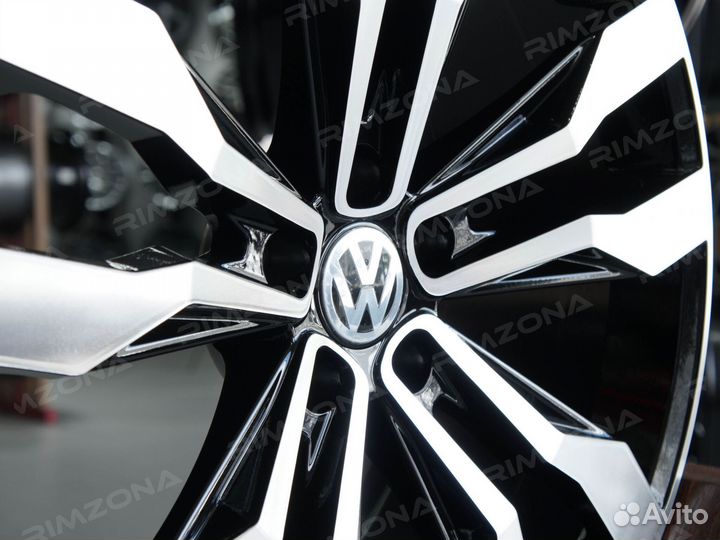 Литые диски R21 для Volkswagen. Арт3356