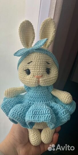 Заяц зайка вязаная игрушка ручная работа