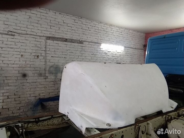 Спойлер но mercedes