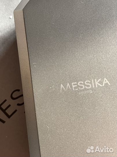 Коробка messika