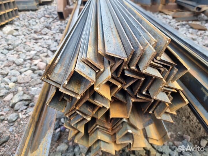 Уголок 100х100х7