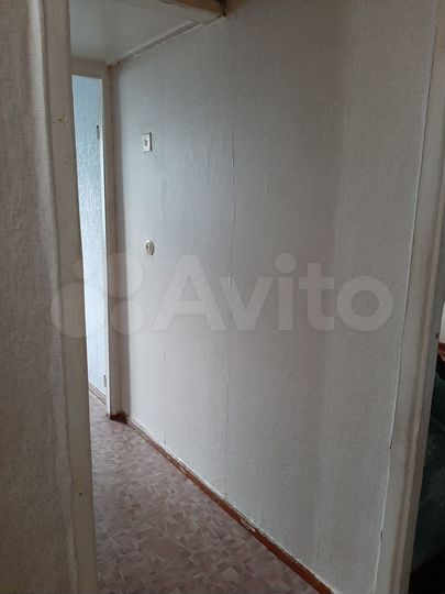 2-к. квартира, 47 м², 3/5 эт.