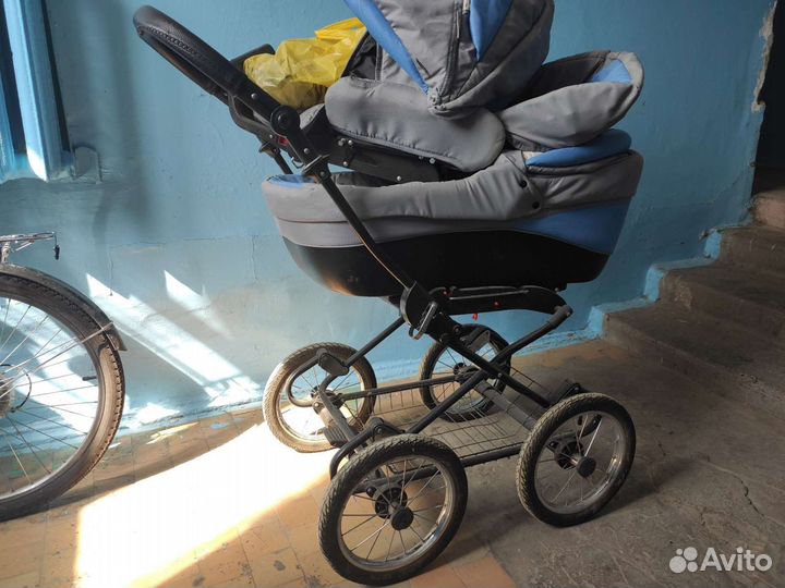 Коляска 3 в 1