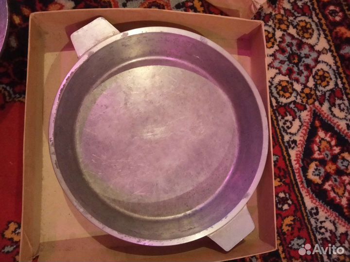 Сковорода для приготовления цыплят 