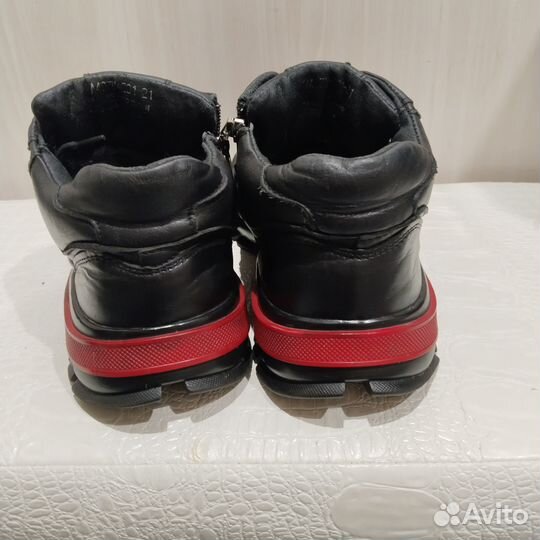 Полуботинки,красовки зима,р.41-42