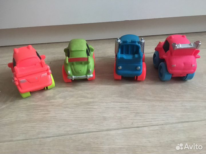 Машинки мультяшные/с глазками яркие