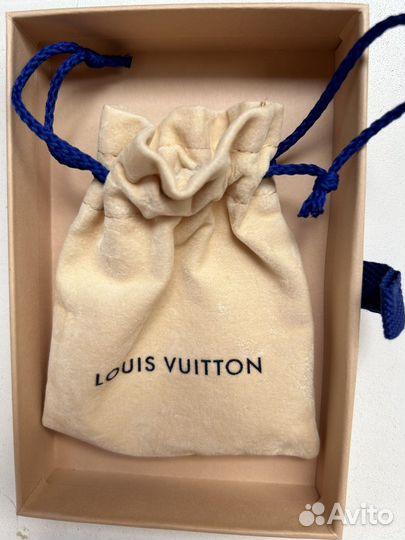 Серьги брендовые