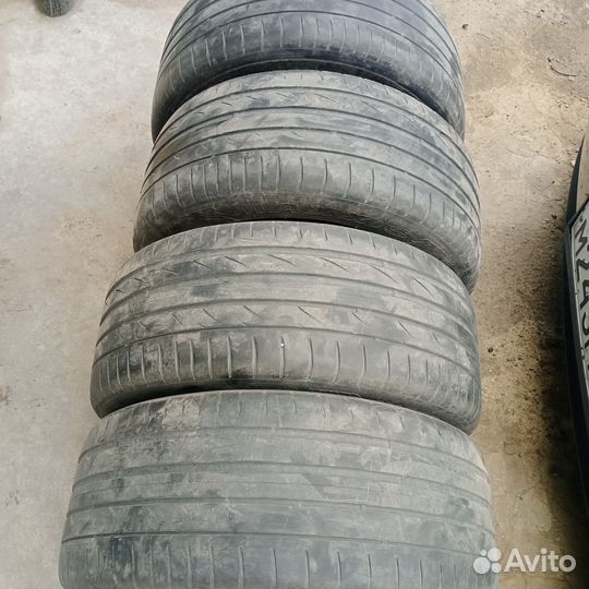 Maxxis Victra Sport VS5 235/45 R17