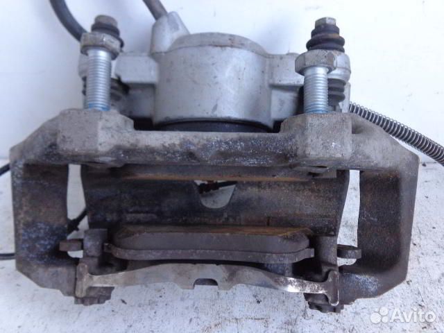 Суппорт передний правый Mercedes E-klasse W212