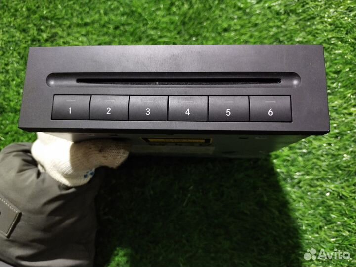 CD-Чейнджер Mercedes-Benz E-Class (W211)