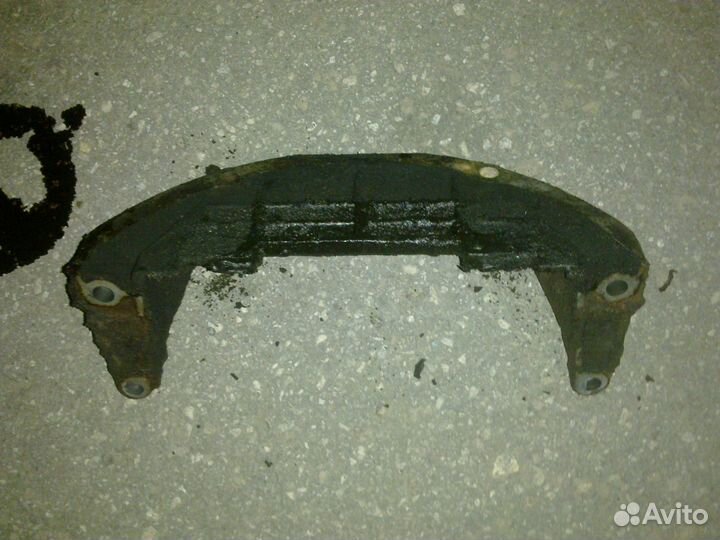 Нижняя часть колокола бу двигателя змз 405-406-409