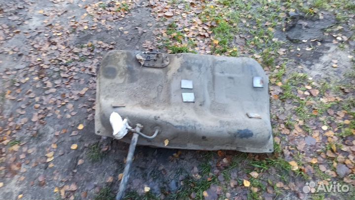 Бензобак Карина Е