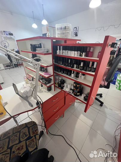 Стол для мастера маникюра бу